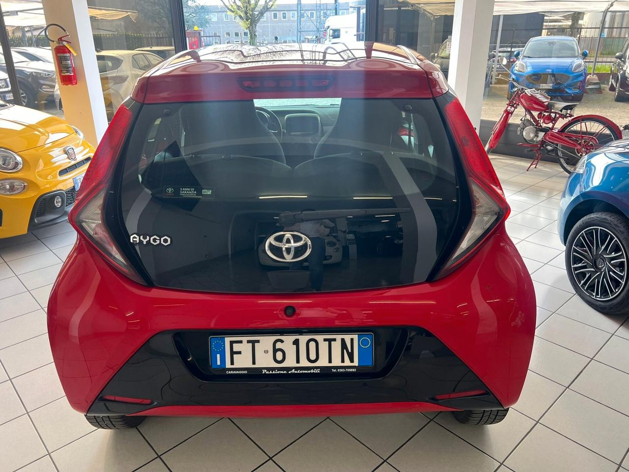 Toyota Aygo 1.0 VVT-i 72 CV 5 porte x-play