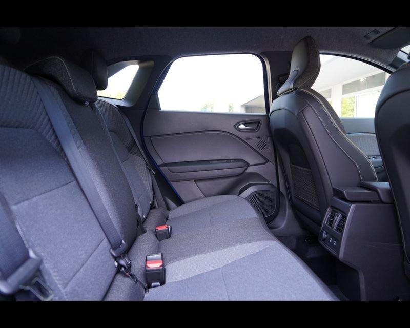 Renault Symbioz techno E-Tech full hybrid 145