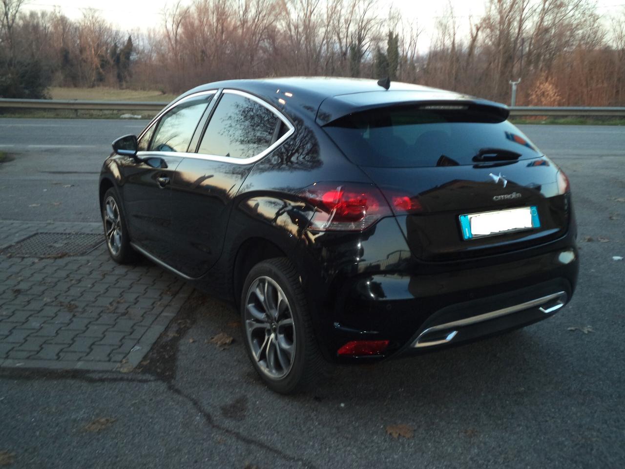 Ds DS4 4 1.6 e-HDi 115 So Chic AUTOMATICA CERCHI DA 18