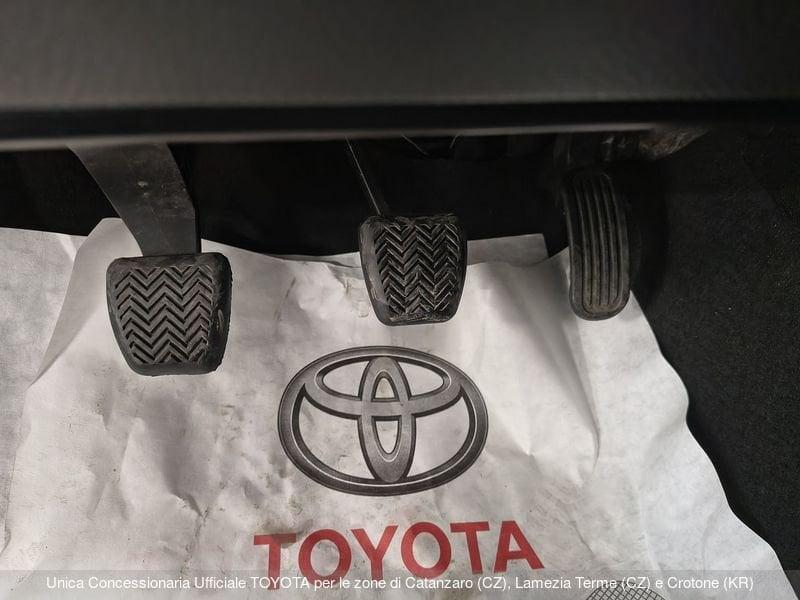 Toyota Yaris 1.0 5 porte Active