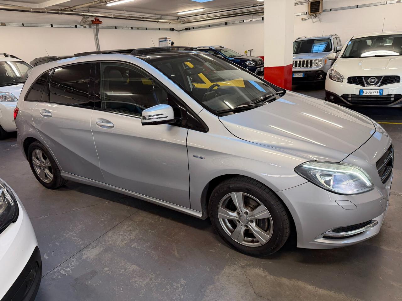 Mercedes-benz B 200 TETTO APRIBILE !