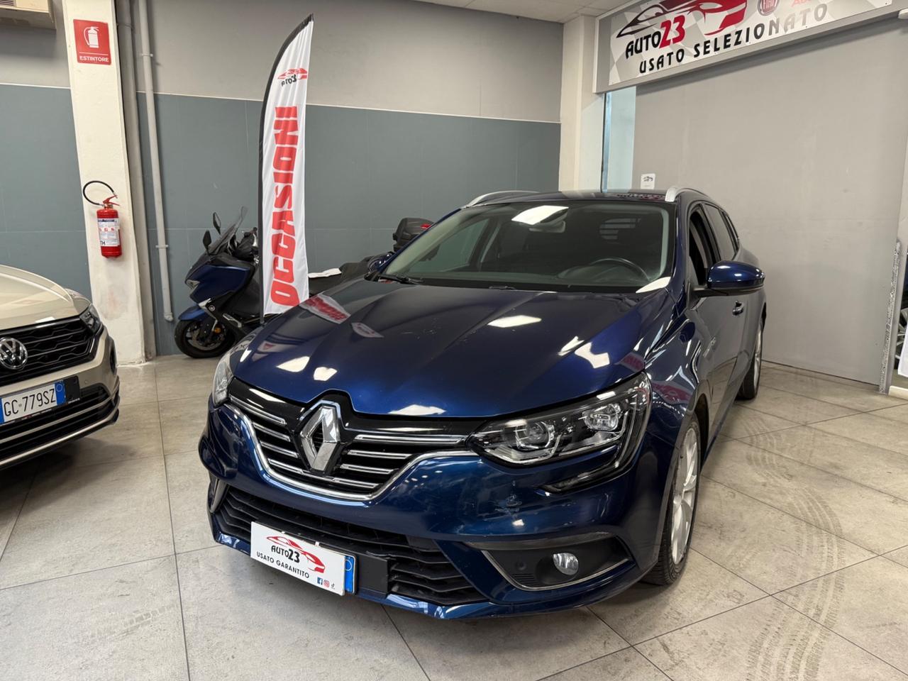 Renault Megane Sporter Blue dCi 115 CV Duel2