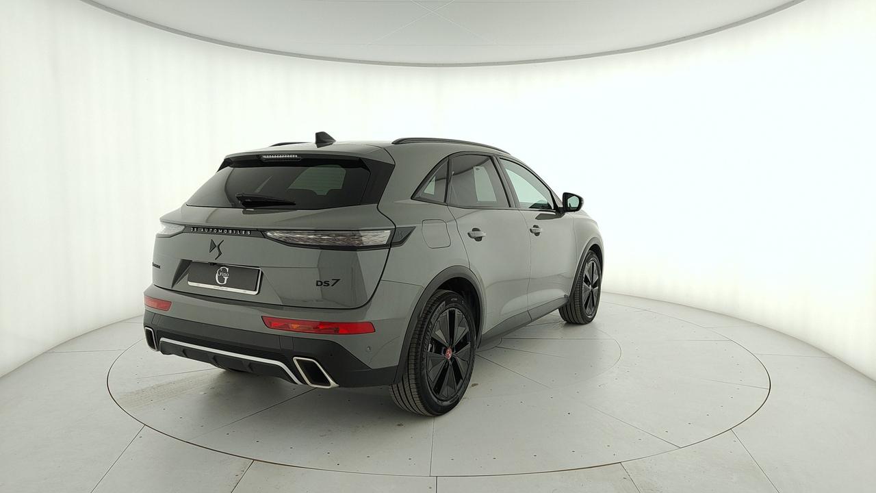 DS DS7 1.6 e-tense phev Performance Line+ 225cv auto