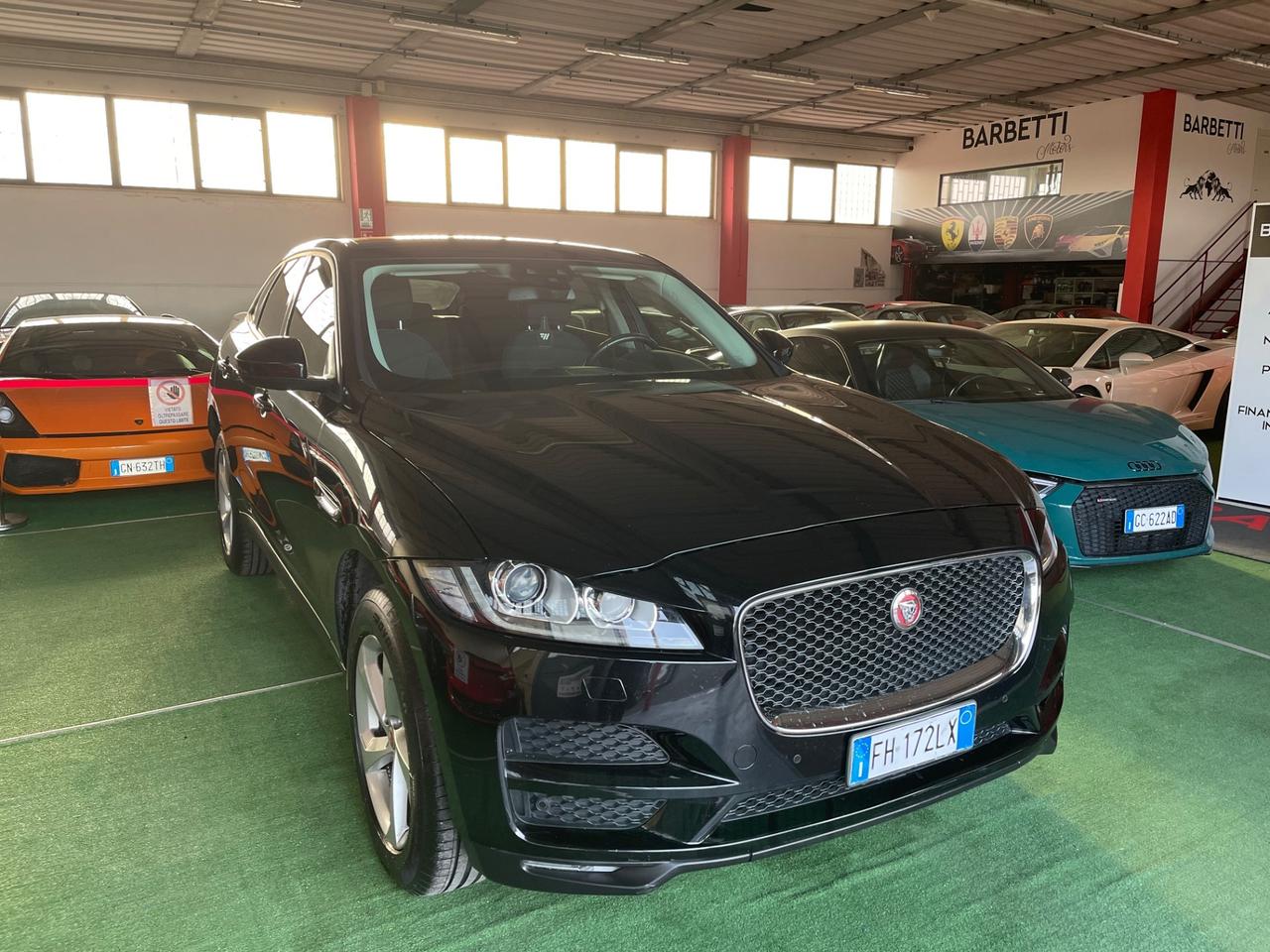 Jaguar F-Pace 2.0 D 180 CV AWD Aut. PERMUTE RATE
