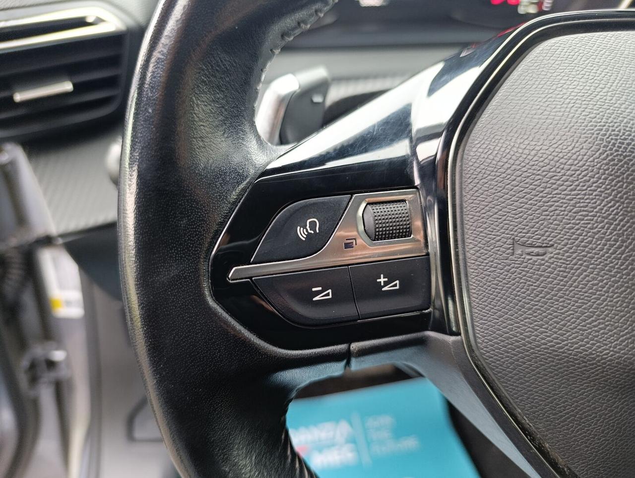 Peugeot 2008 1.2 puretech Active Pack s&s 130cv eat8