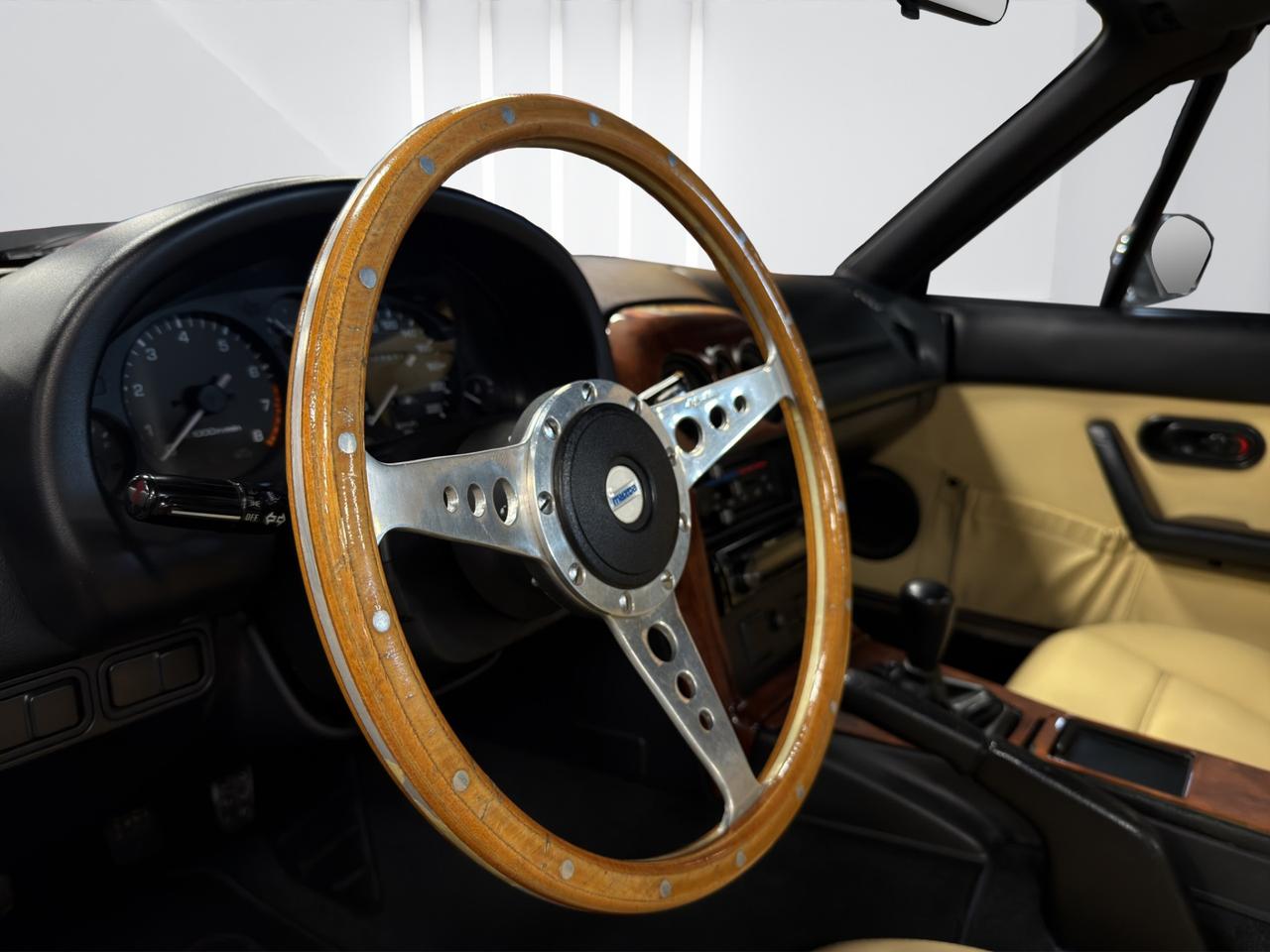 Mazda MX-5 1.6i 16v c/CL