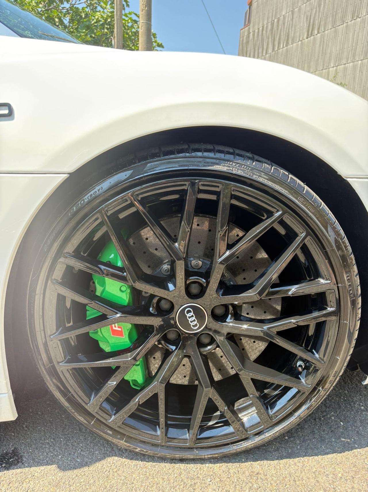 Audi R8 Spyder 5.2 FSI quattro S tronic full carbonio PERMUTE