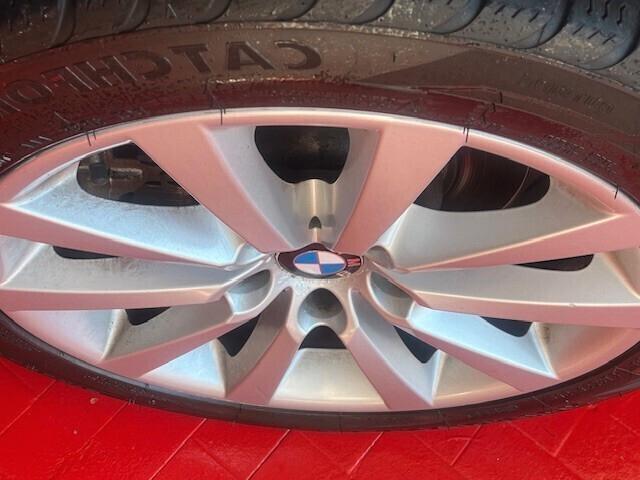 BMW 520 D 184 CV TOURING LUXURY PELLE TOTALE AUTOMATICO NAVI CERCHI SEDILI ANT. A REGOLAZIONE ELETTRICA
