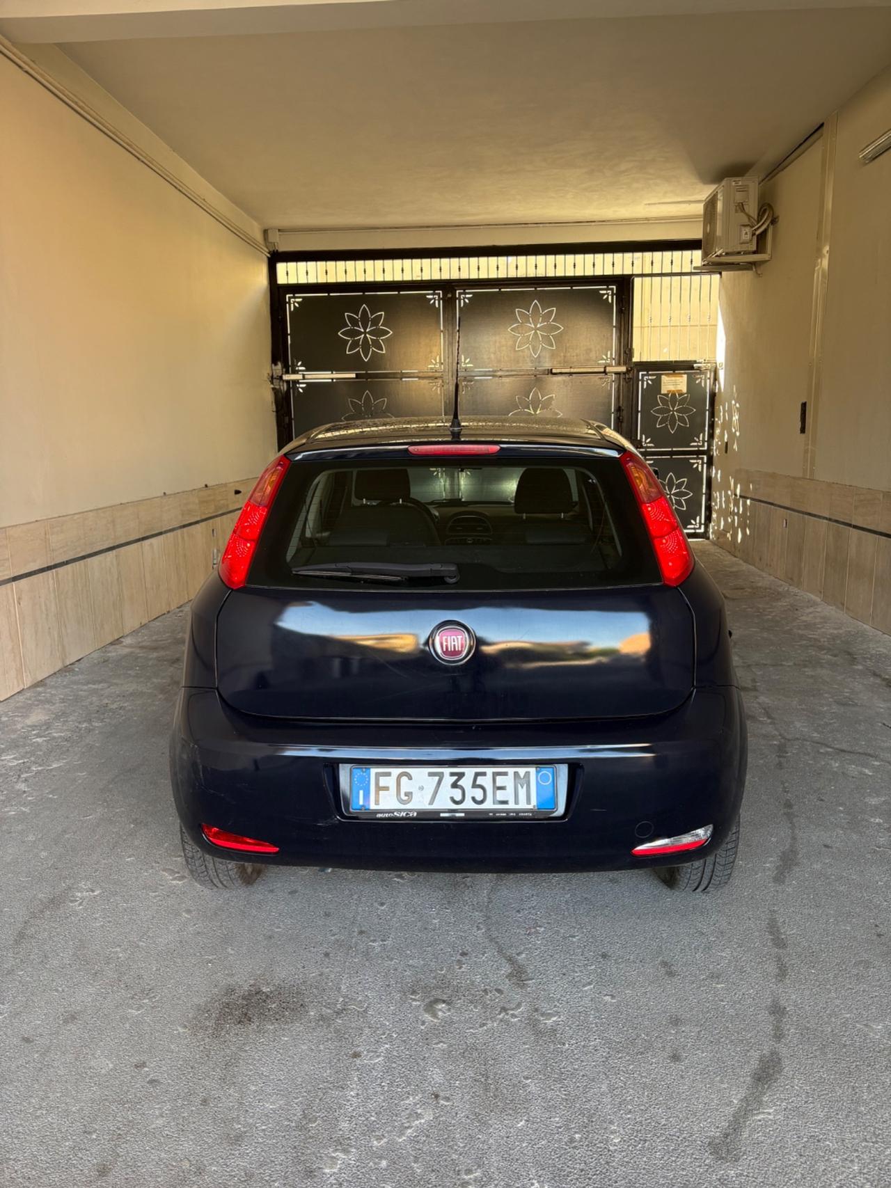 Fiat Punto 1.4 8V 5 porte Easypower Street