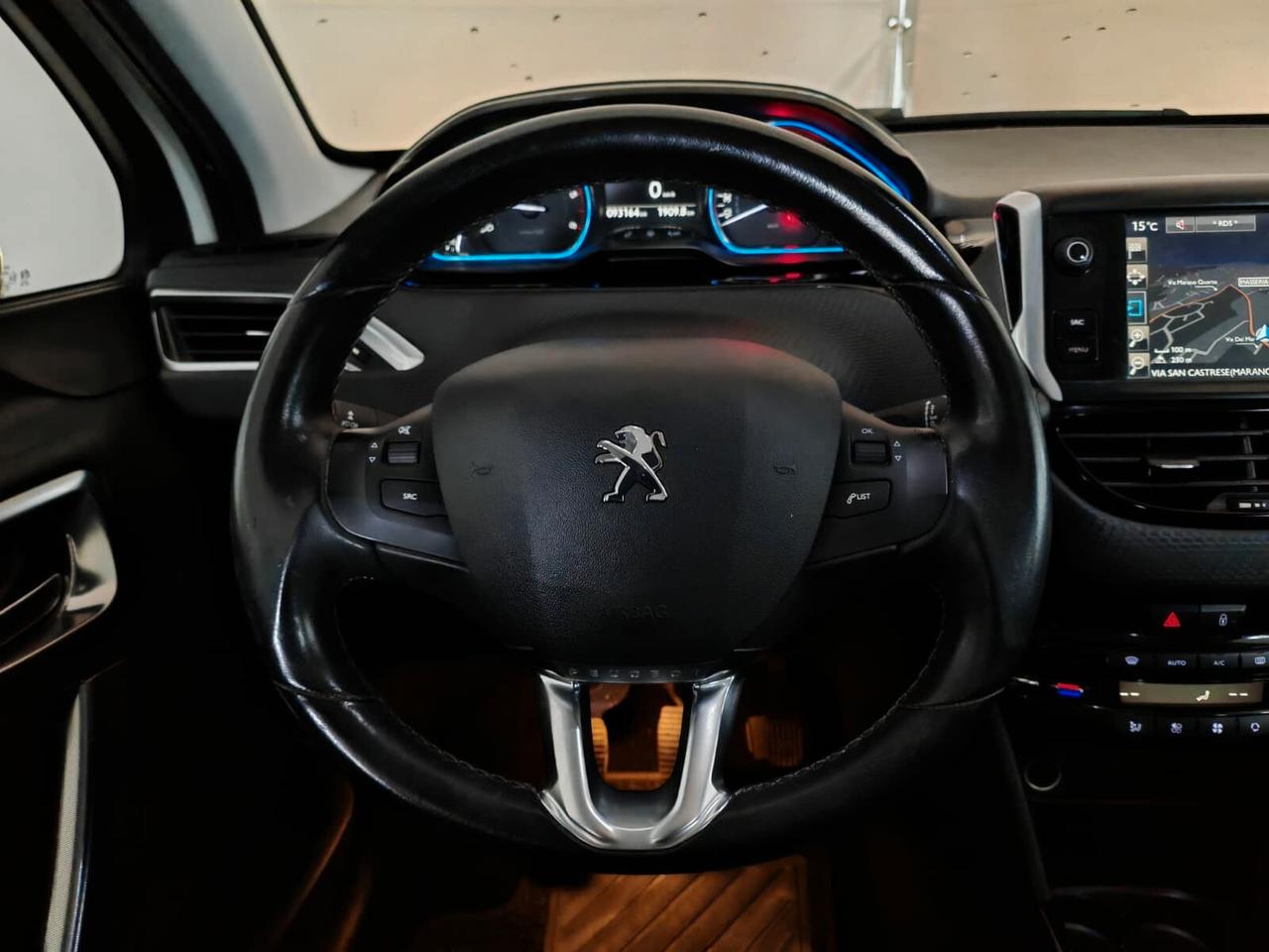 Peugeot 2008 BlueHDi 120 S&S Allure