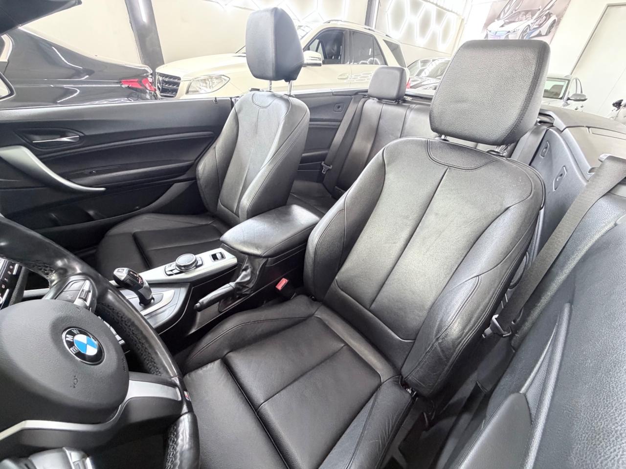 BMW 218d 150CV Cabrio Luxury EURO6 NEOPATENTATI