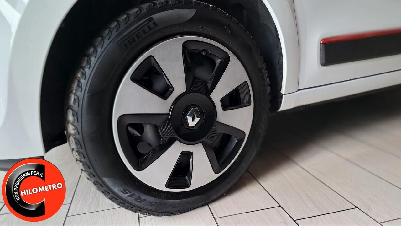 Renault Twingo SCe Stop&Start La Parisienne