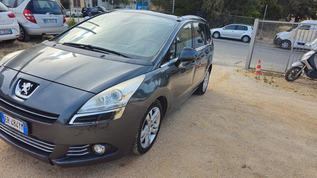 PEUGEOT 5008 2.0 HDI 163 CV ALLURE E5 CAMBIO AUTOMATICO INTERNI IN PELLE