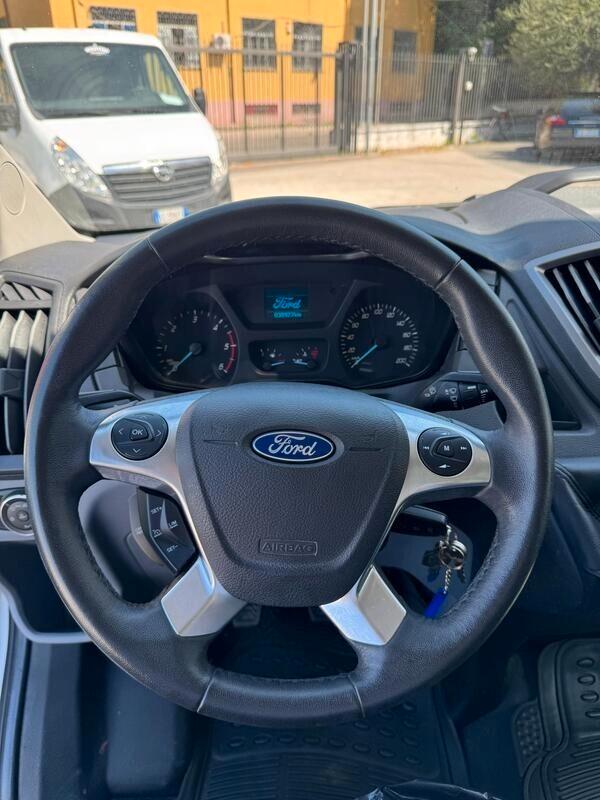 FORD TRANSIT 2.0 170cv CENTINATO con AVANCORPO