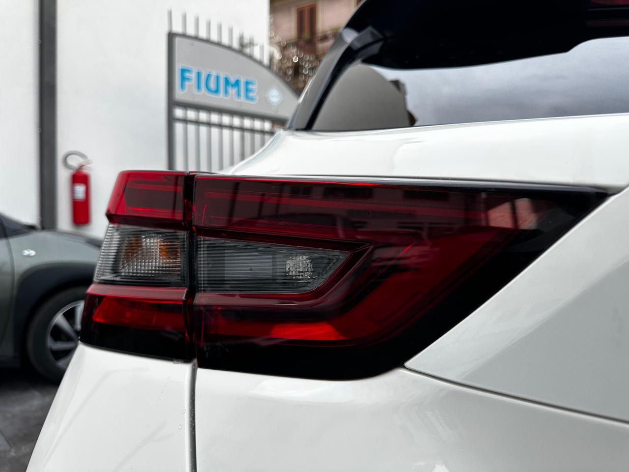 Nissan Juke 1.0 DIG-T 114 CV Tekna