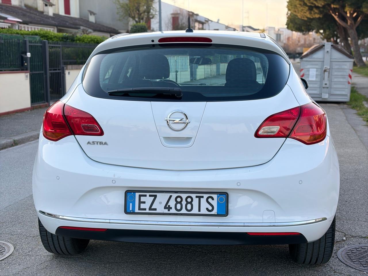 Opel Astra 1.4 Turbo 140CV 5 porte GPL Tech Electiv Euro6