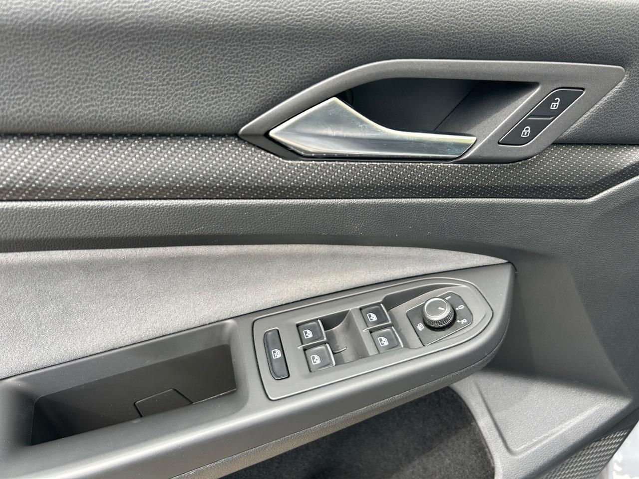 Volkswagen Golf 2.0 TDI 150 CV DSG SCR R-Line