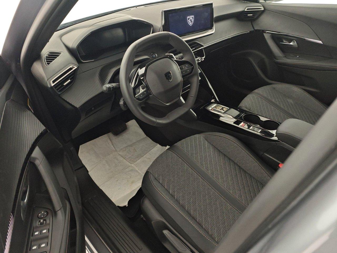 Peugeot 2008 2008 1.2 hybrid Allure 145cv e-dcs6