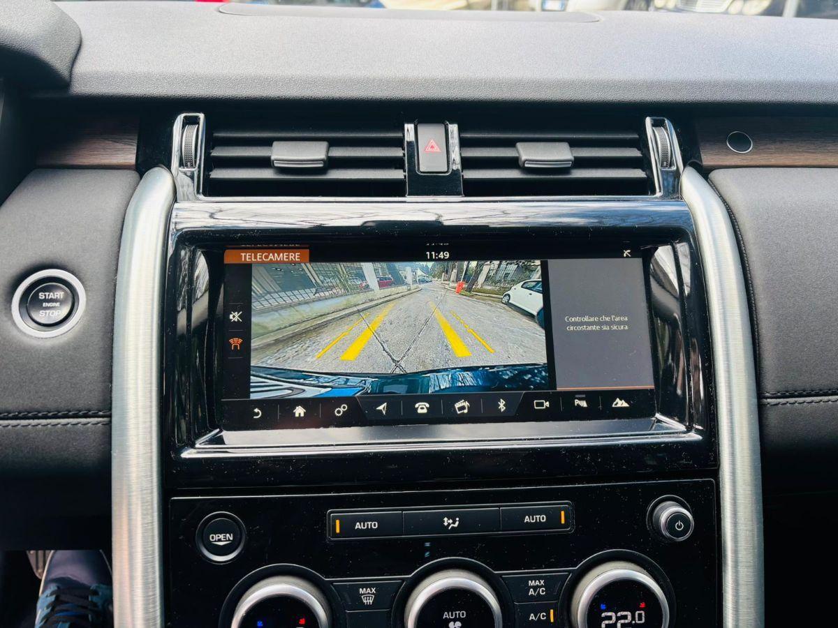 Land Rover Discovery 5 2.0 SD4 240 HSE Autocarro 7 posti