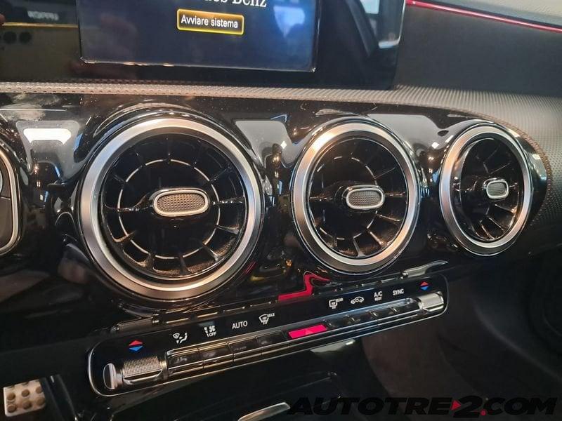 Mercedes-Benz Classe A A 180 d Automatic Premium - TETTO APRIBILE -
