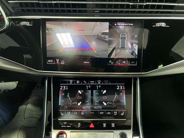 Audi RS Q8 RS Q8 4.0 mhev 48V performance 640cv