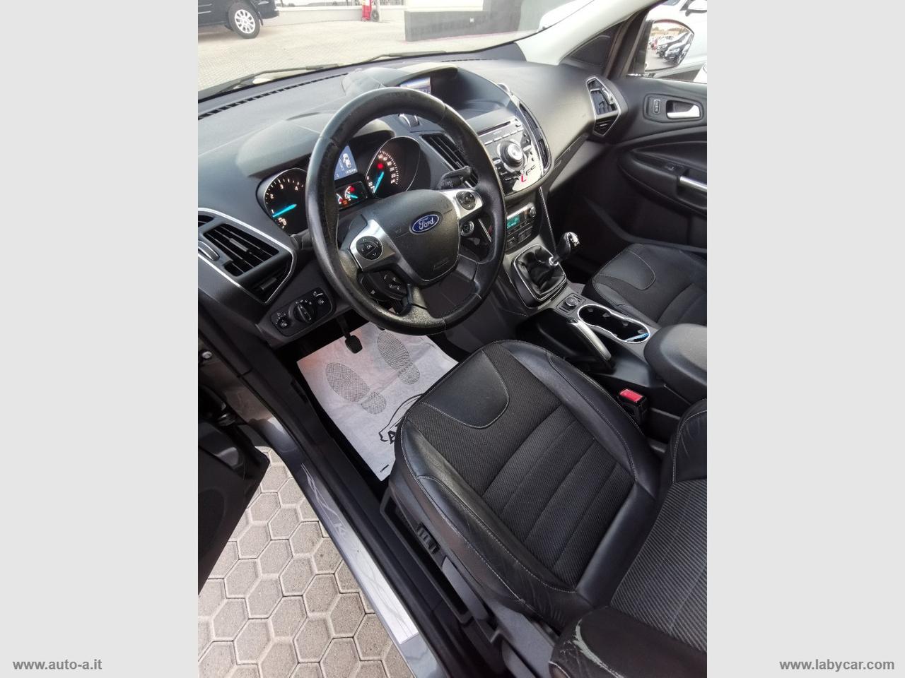 FORD Kuga 2.0 TDCI 150 CV S&S 4WD Titanium