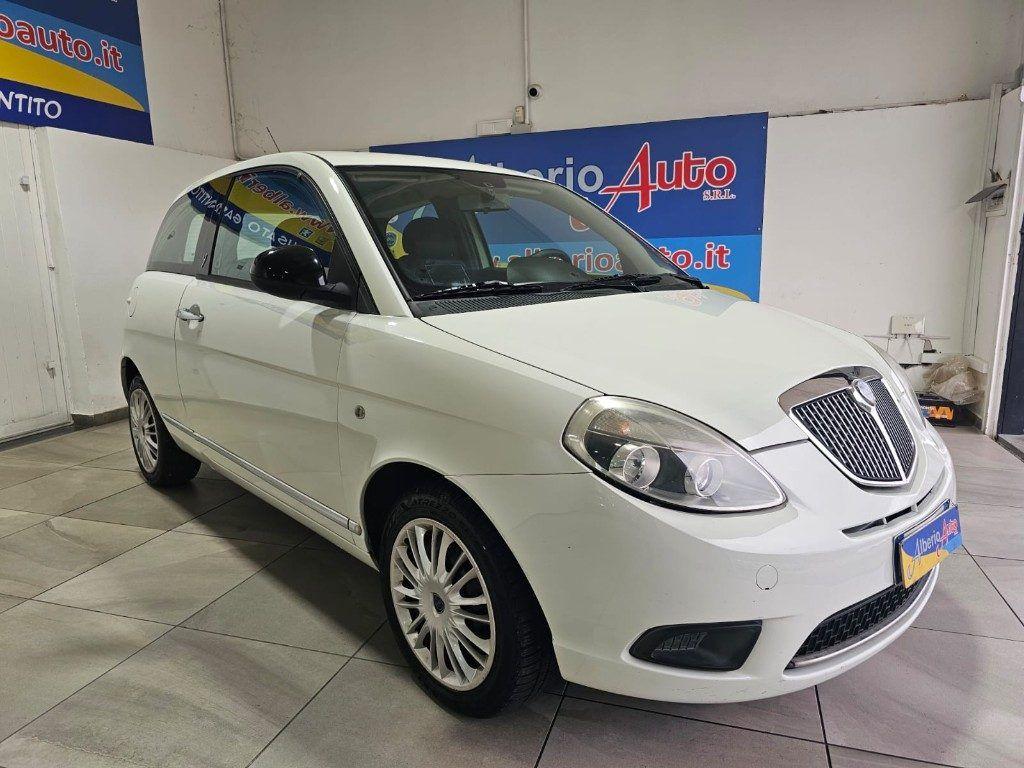 Lancia Ypsilon 1.3 MJT 75 CV Platinum