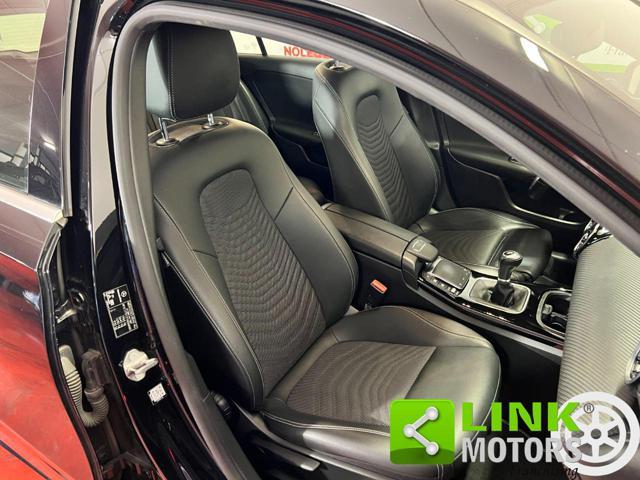 MERCEDES-BENZ A 200 VENDUTA d Business