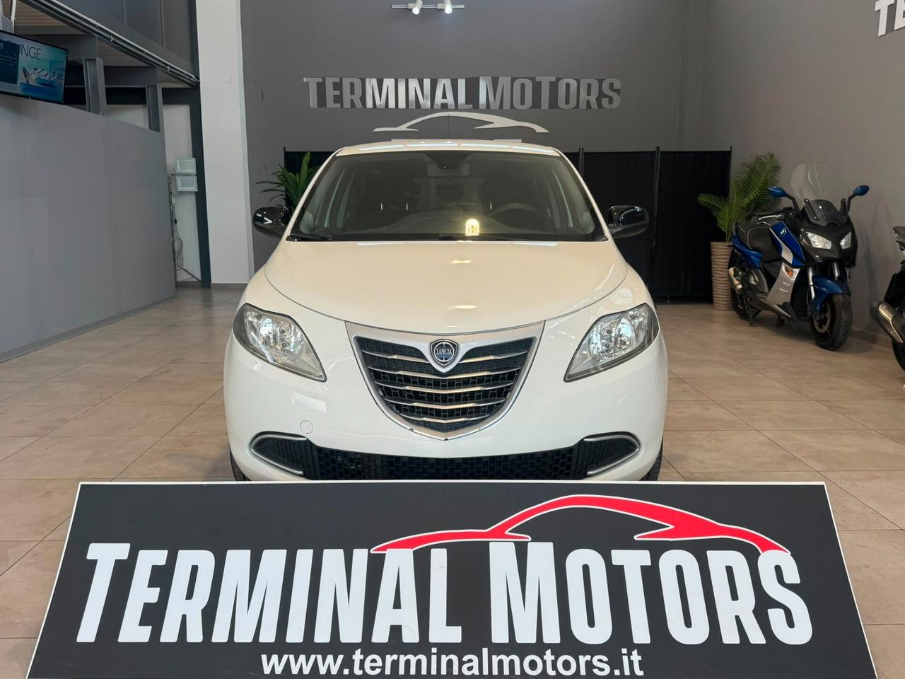 Lancia Ypsilon 1.2 69 CV BENZINA GPL Ecochic