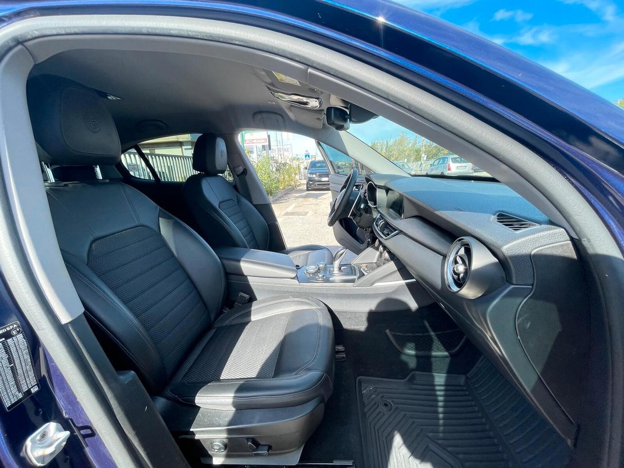 Alfa Romeo Stelvio 2.2 Turbodiesel 210 CV AT8 Q4 Executive