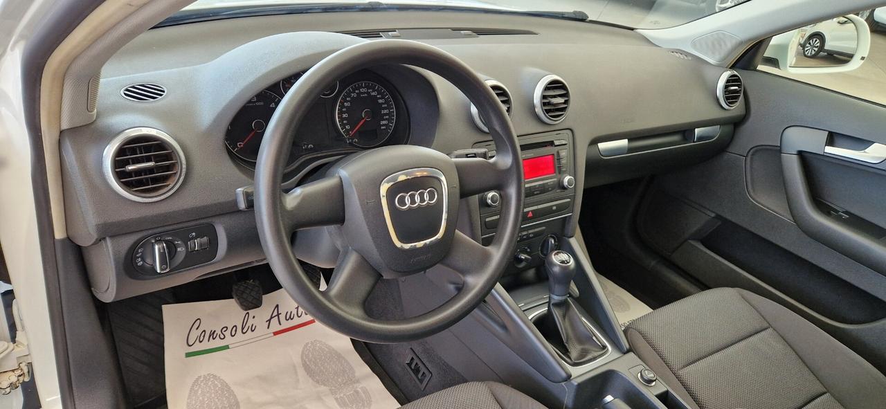 Audi A3 1.6 TDI 90cv Ambition