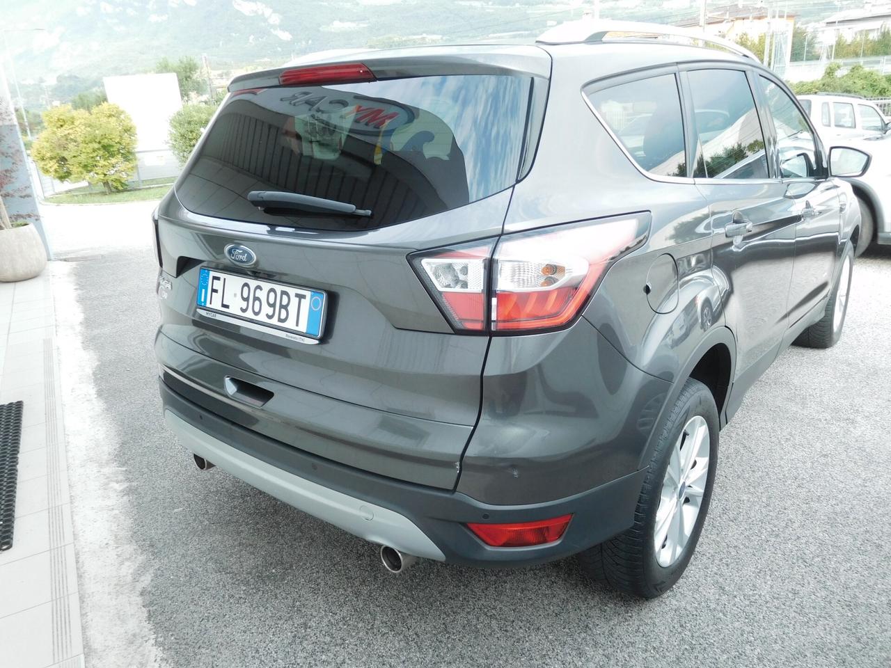 Ford Kuga 2.0 TDCI 150 CV S&S 4WD Powershift Titanium