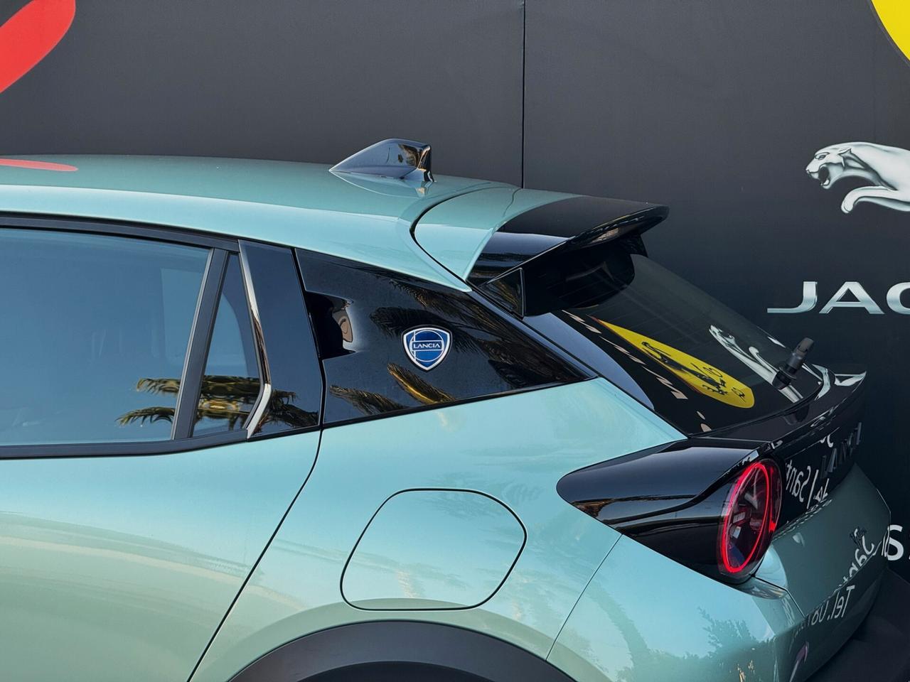 Lancia Ypsilon IV 1.2 MHEV 110CV E-DCT 101CV LED