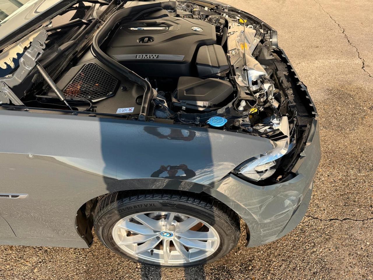 BMW 330 330e Touring auto INCIDENTATA