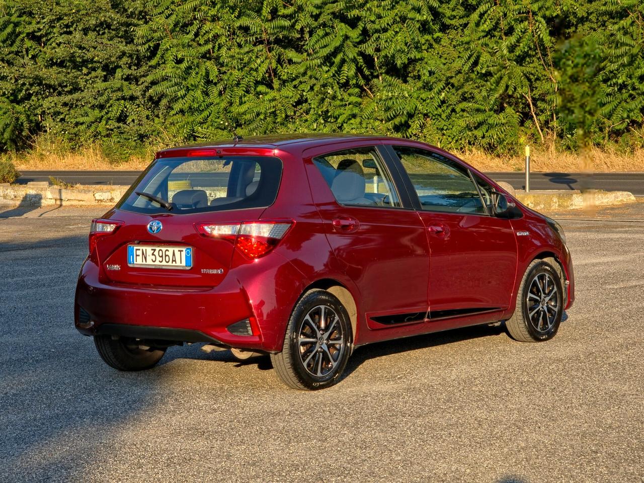 Toyota Yaris 1.5 Hybrid 5 porte Toyota Team 2018 -E6B NEO Automatica