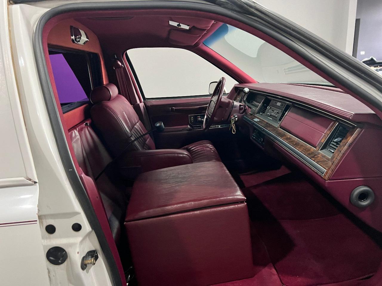 Lincoln Town Car EXECUTIVE 40R Limousine