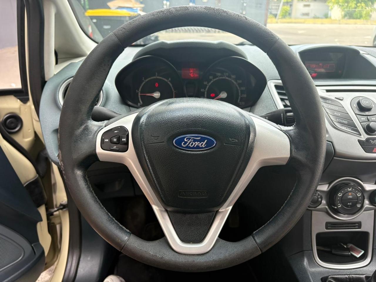 Ford Fiesta 1.6 TDCi 90CV 3 porte DPF Titanium