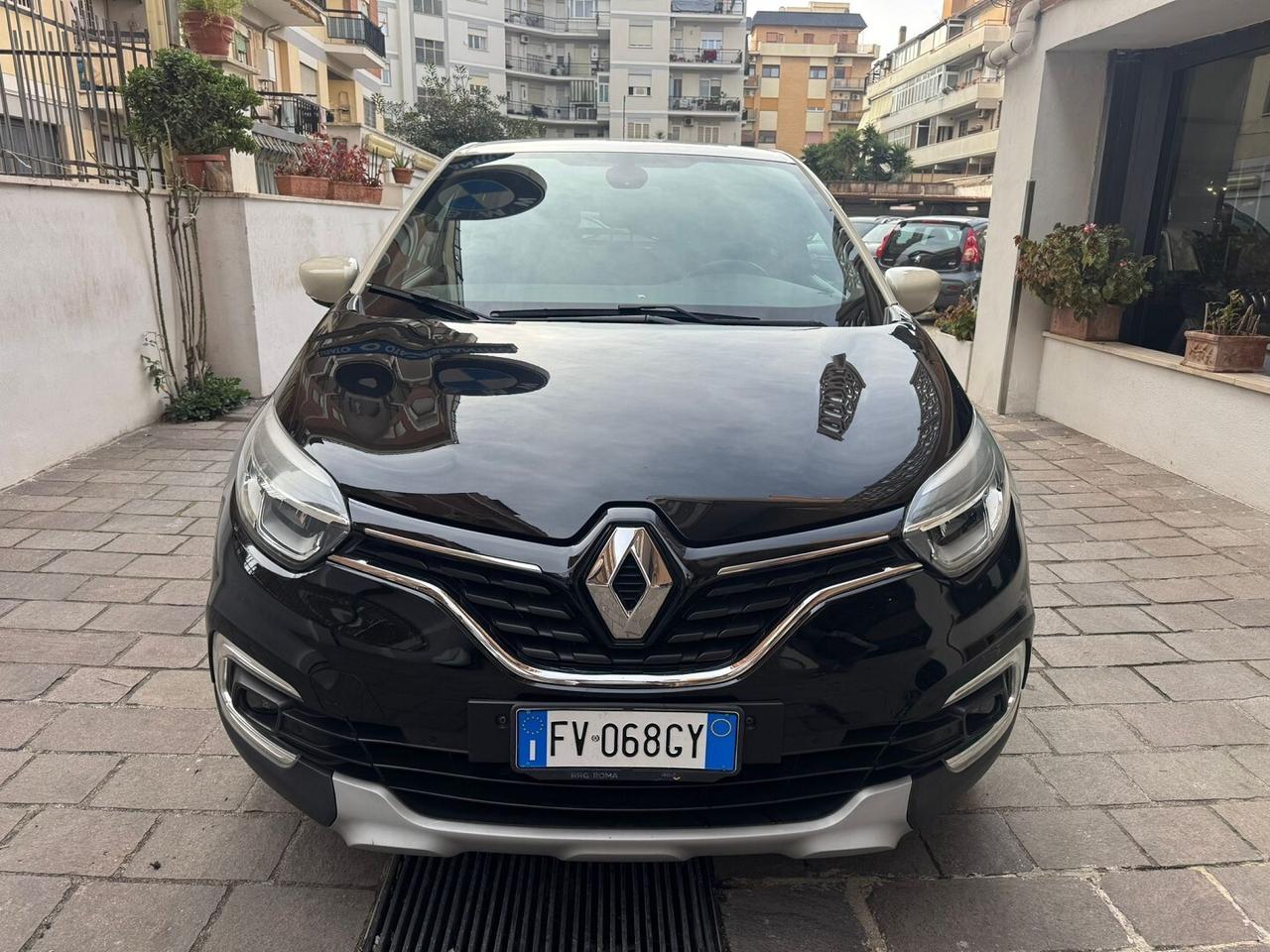 RENAULT Captur dCi 8V 90CV S&S Sport Edition2