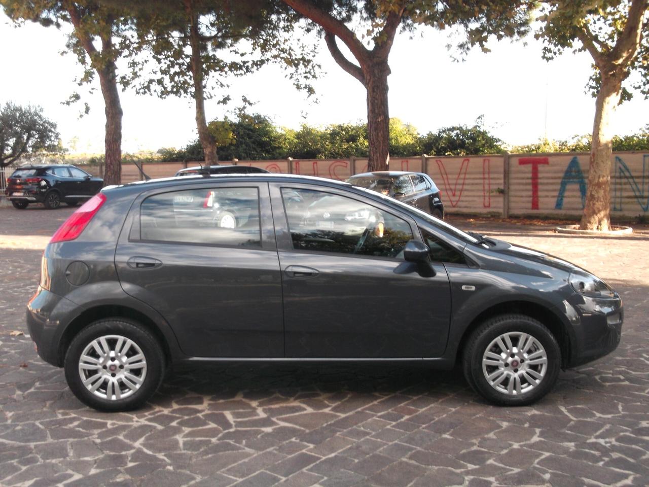 Fiat Punto 1.4 A Metano Neopatentati 2016