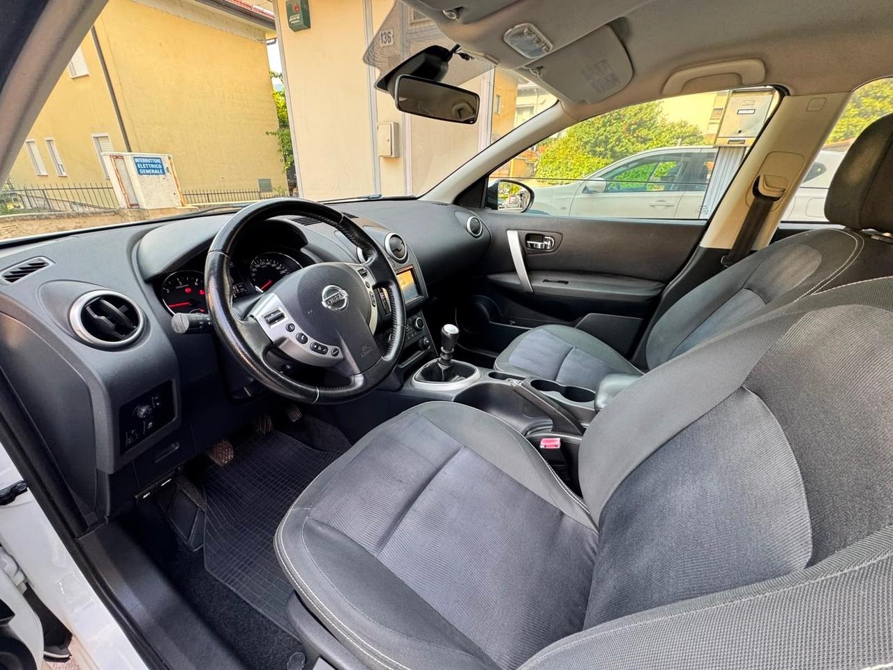Nissan Qashqai 1.5 dCi DPF Tekna NEOPATENTATI