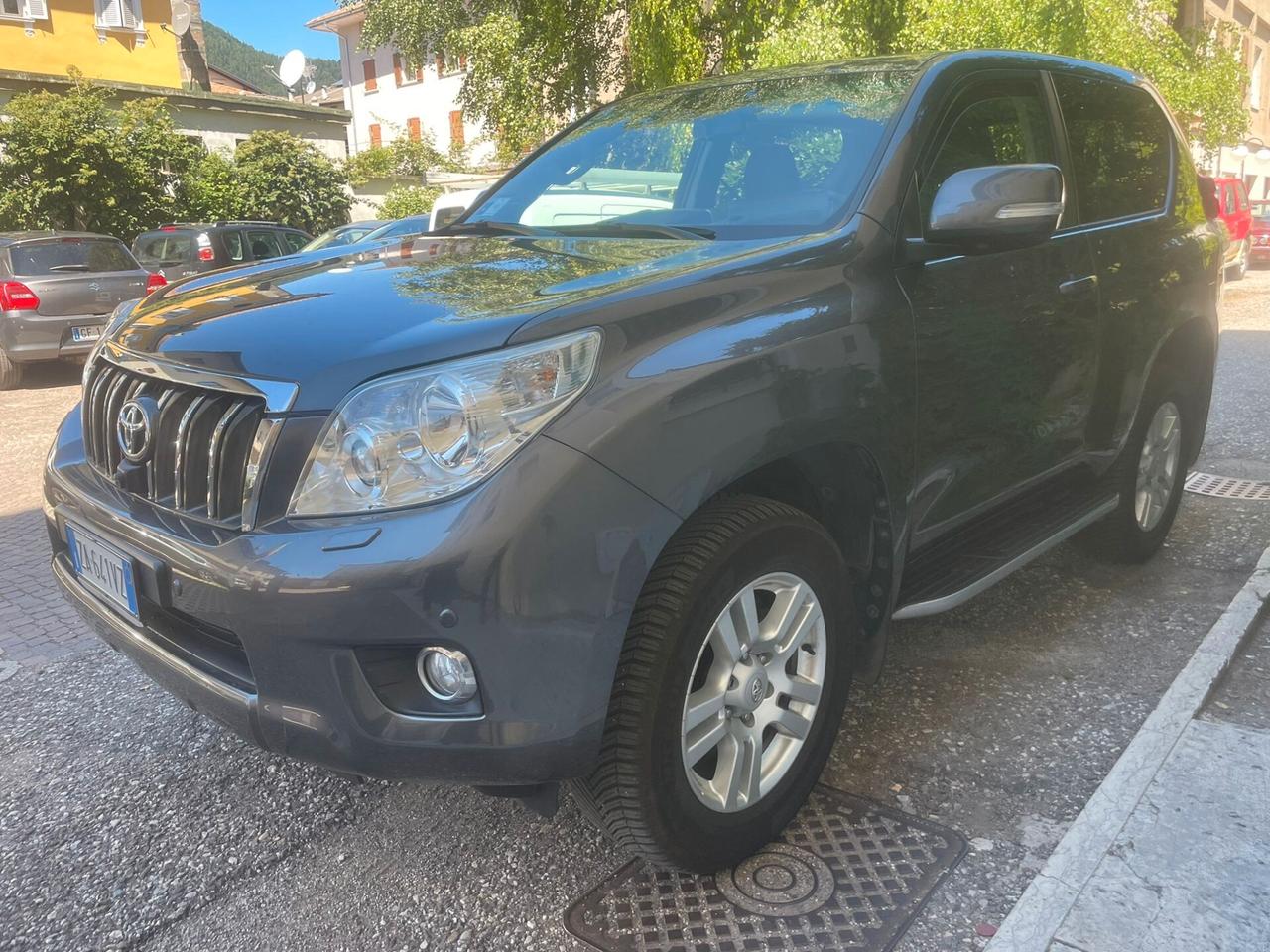 TOYOTA LAND CRUISER 3.0 D4-D 3PORTE 60TH ANNIVERSARY