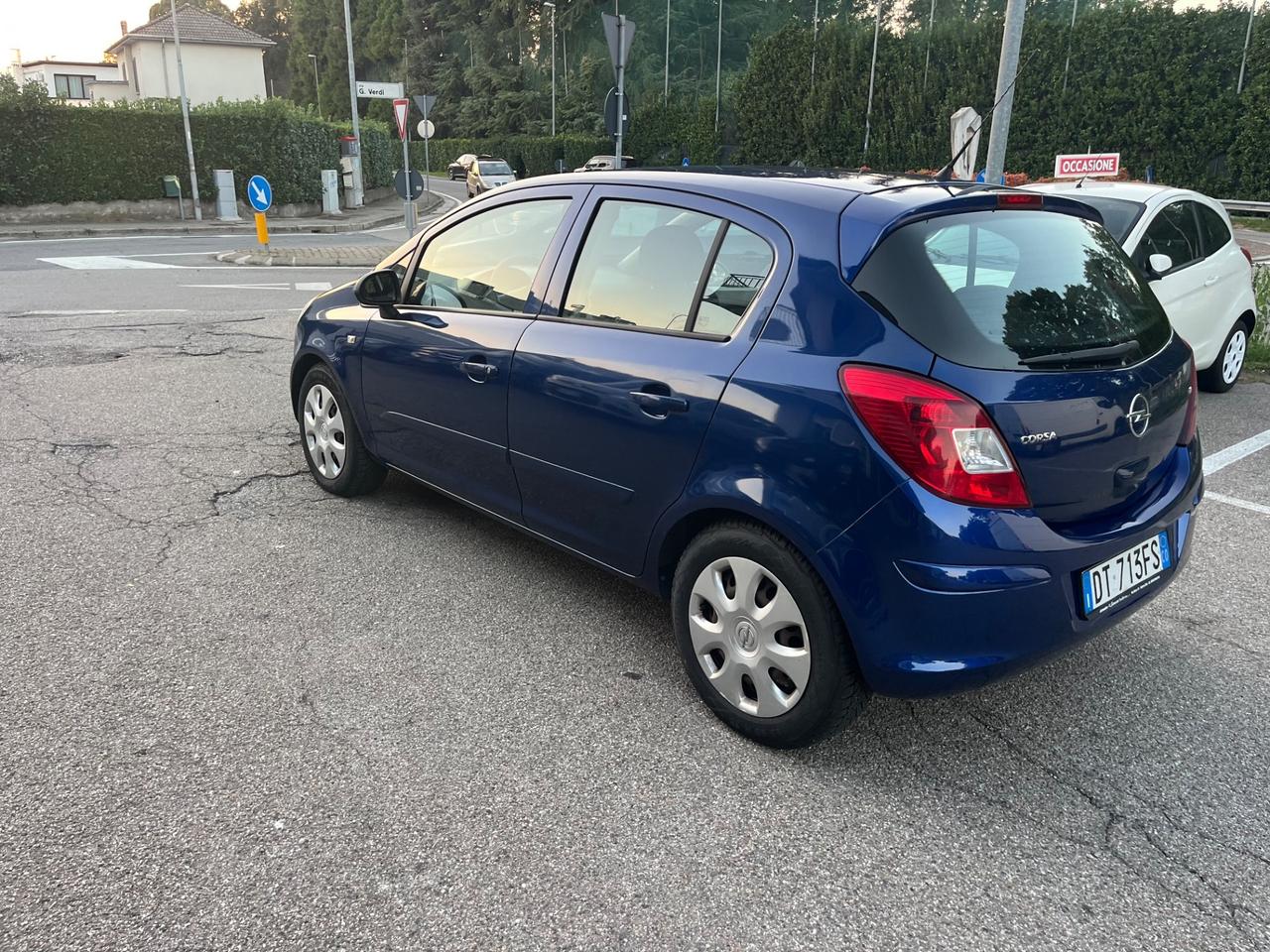 Opel Corsa 1.2benzina/80CV/neopatentati/Euro4/unico proprietario/5Porte e 5Posti