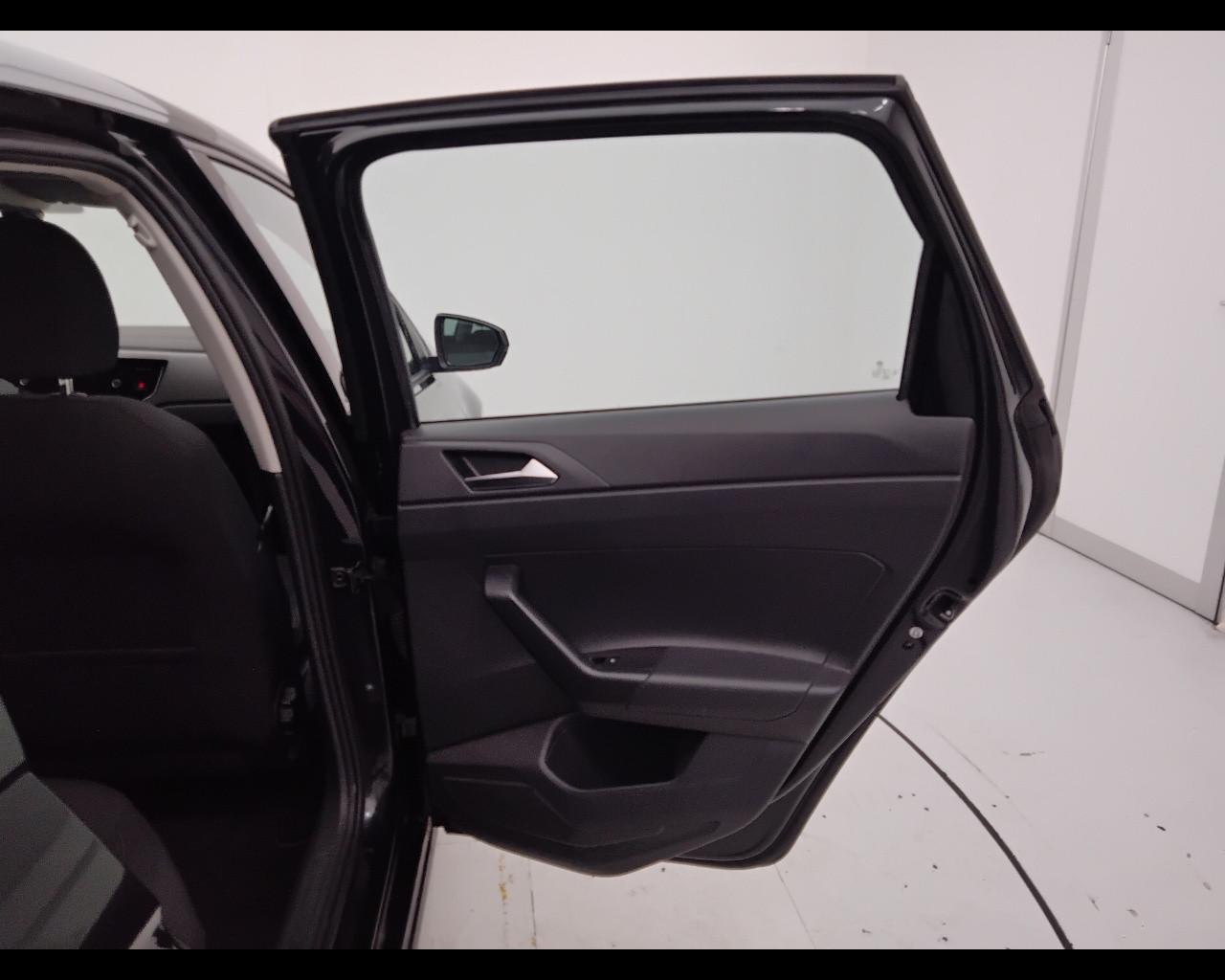 VOLKSWAGEN Polo VI 2017 - Polo 5p 1.0 evo Comfortline 80cv