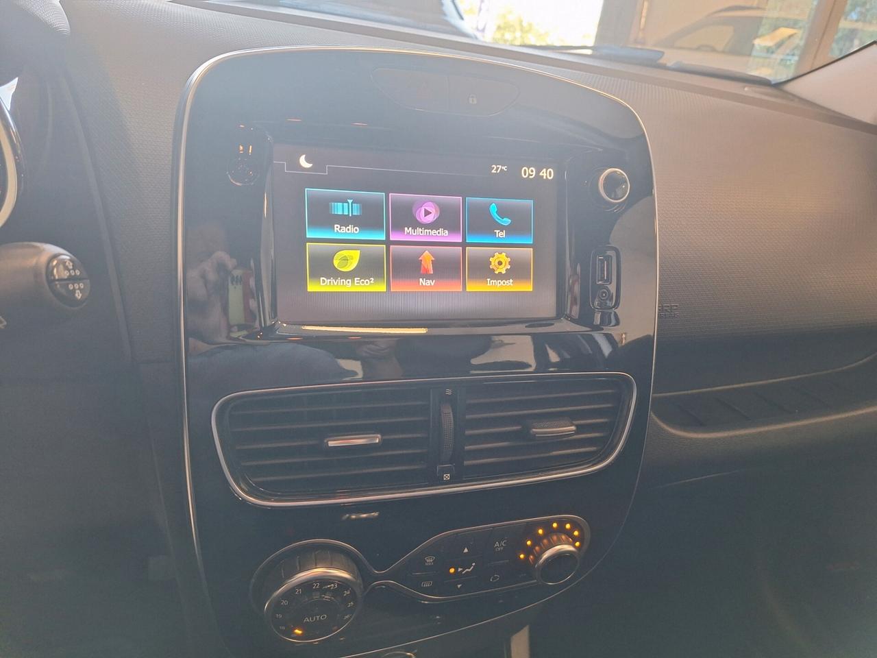 Renault Clio TCe 12V 90 CV GPL 5 porte Moschino Life