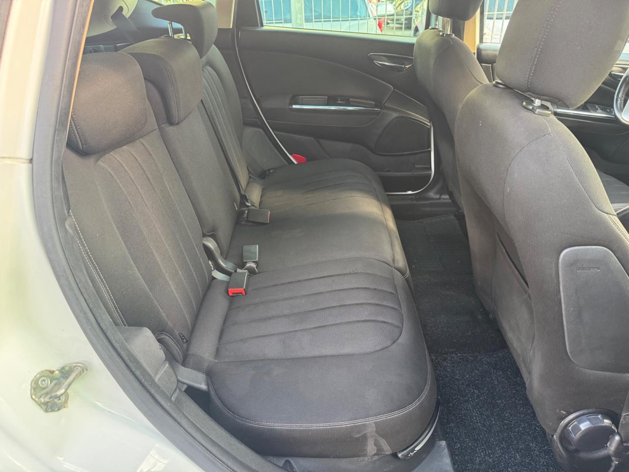 Lancia Delta 1.4 GPL neopatentati garanzia 12 mesi