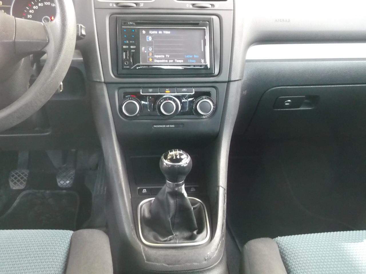 Golf VI 1.6 TDI Neopatentati 2011