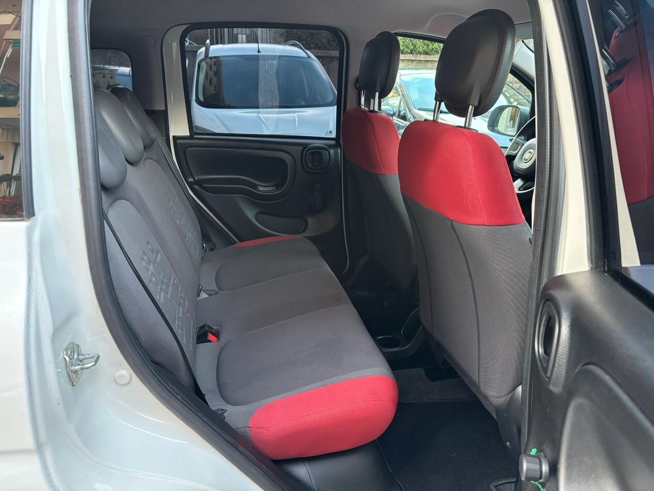 Fiat Panda 1.3 MJT 95 CV S&S Lounge EURO 6