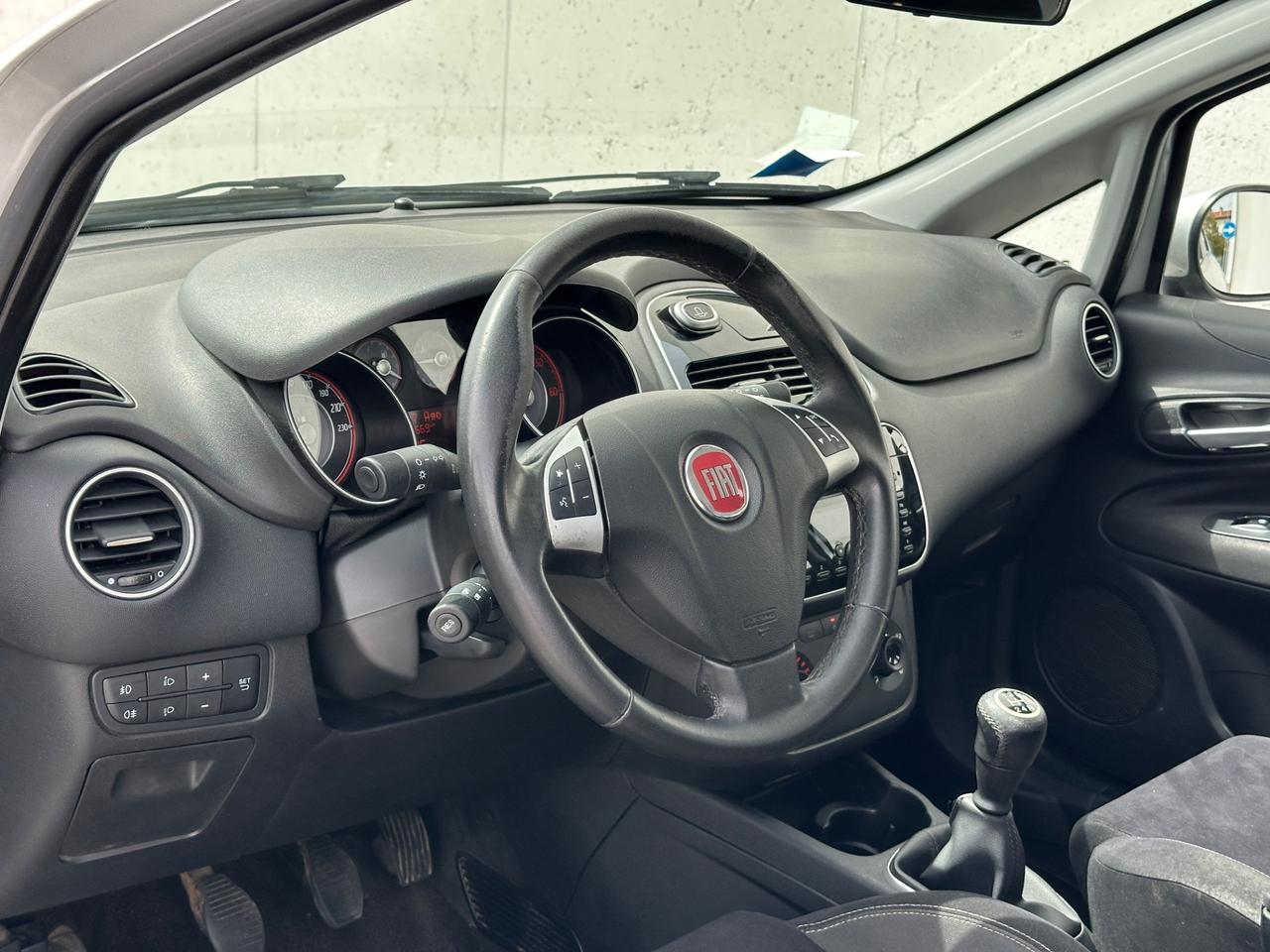 Fiat Punto 1.3 MJT II 75 CV 5 p Neopatentati