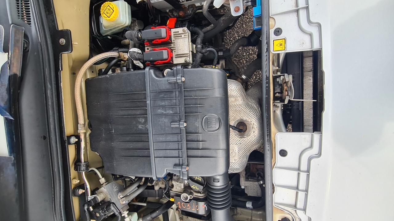 Fiat Qubo 1.4 8V 77 CV Active Natural Power
