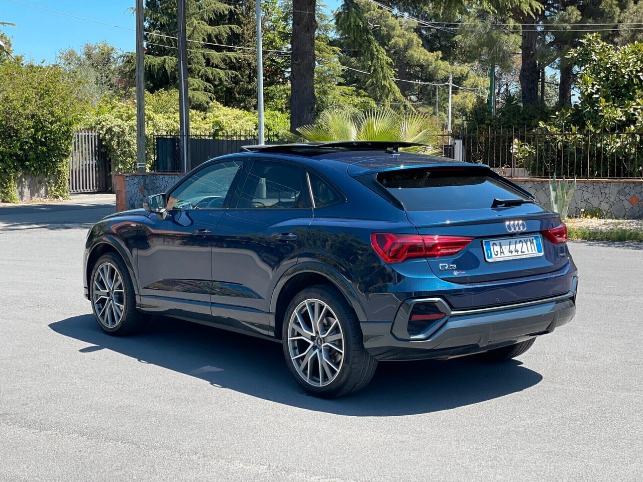 Audi Q3 35 TDI S tronic S line edition Tetto apribile
